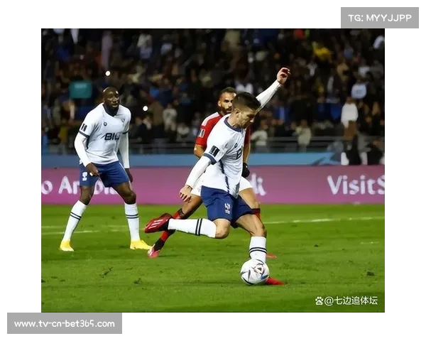 南美解放者杯皇家马德里港客场取胜