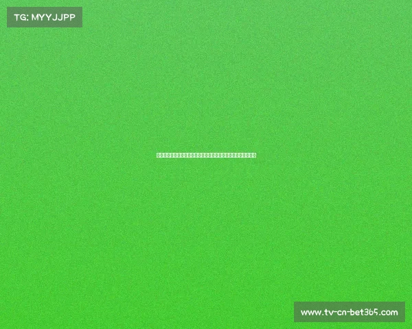 震撼篮球圈！卡斯尔秀精彩空切，强势双手隔扣杨瀚森成比赛焦点